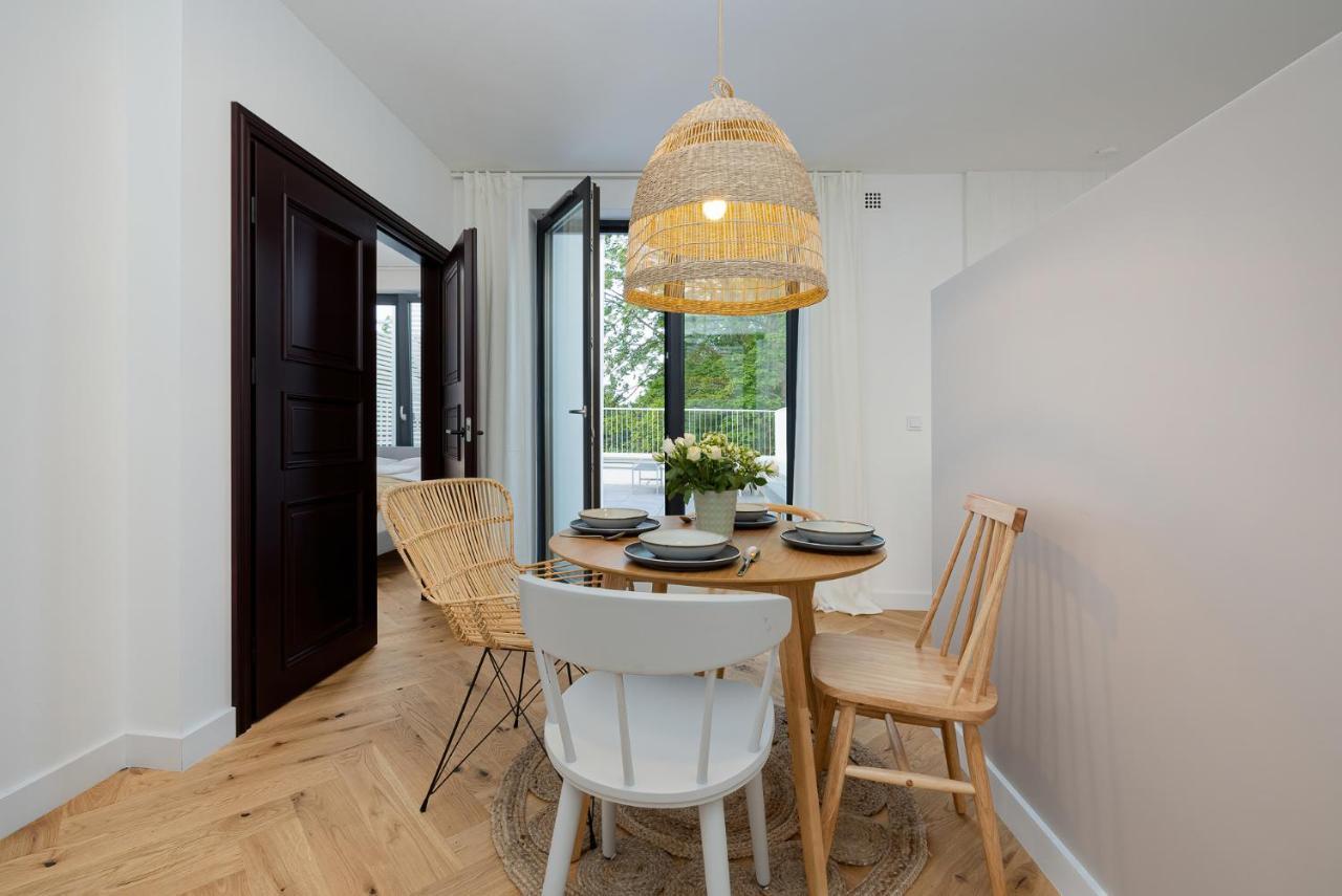 Lovesea Apartment Rewal